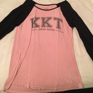 Long sleeve scream queens top